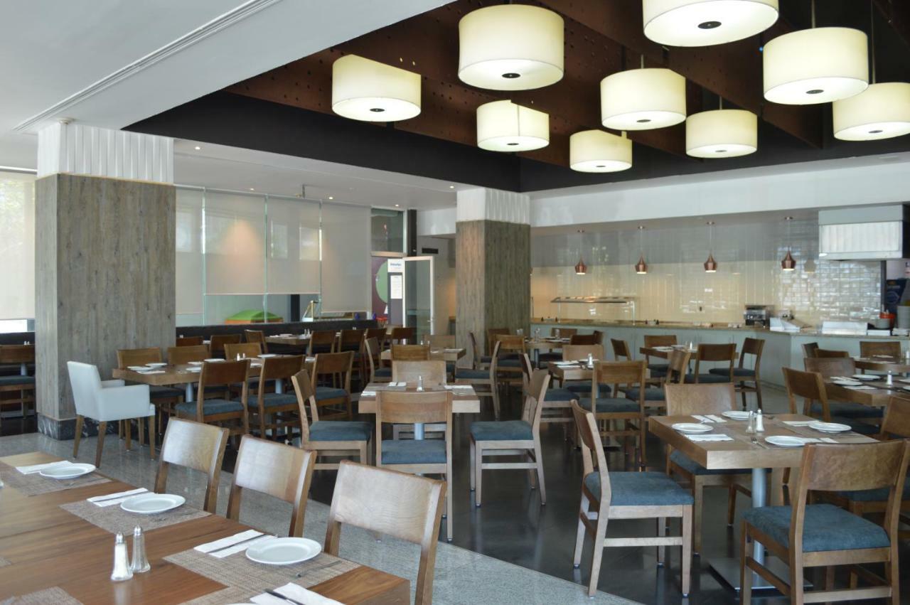 Casa Inn Business Hotel Celaya Eksteriør billede